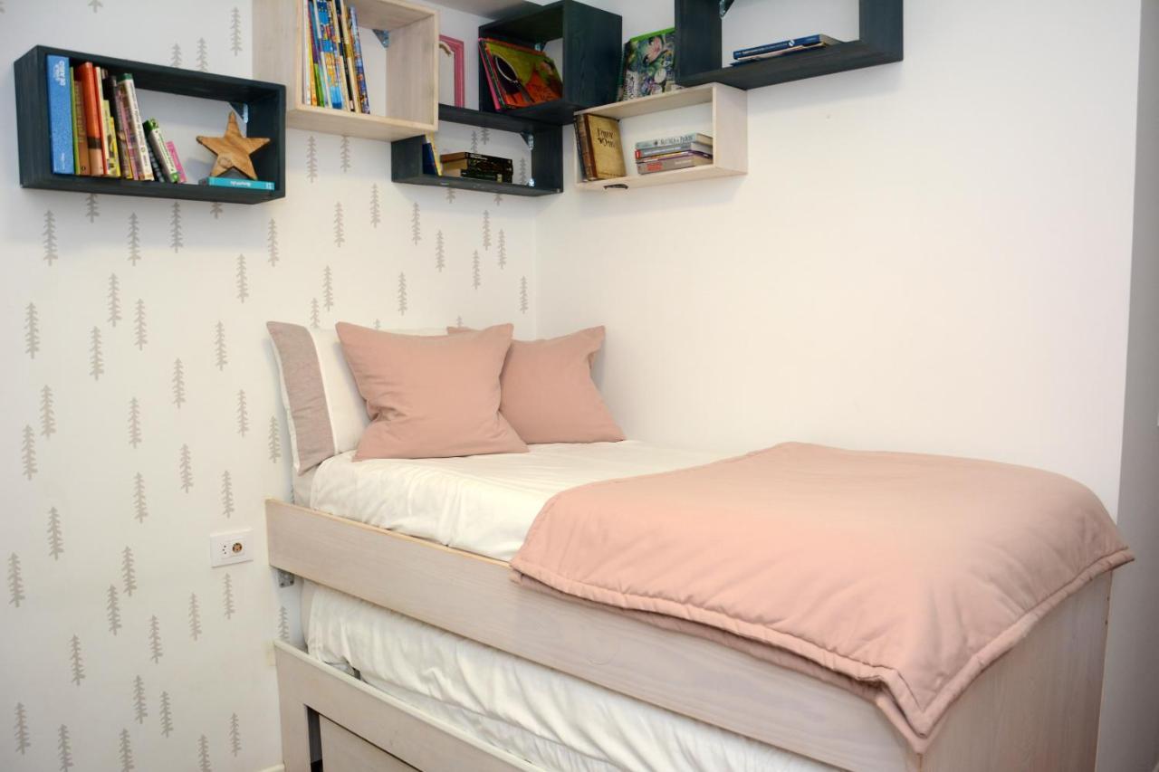 Oliva Suite Pontevedra Luaran gambar
